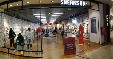 Sneaks Up - Mall of Istanbul